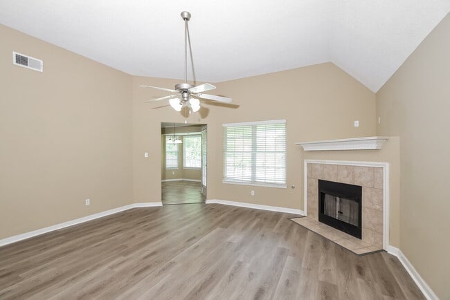 Building Photo - 7218 Durango Dr