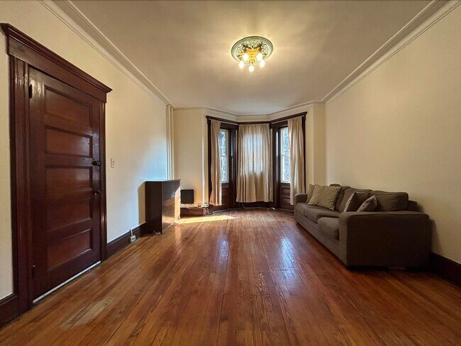 Foto del edificio - 909 Summit Ave