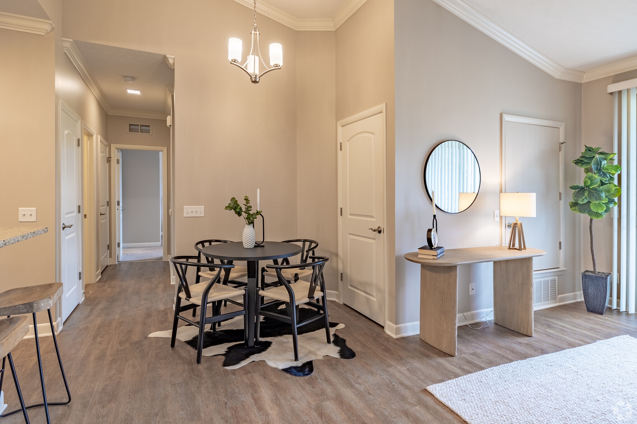 Reserve at Green Luxury Apartments – photo 4