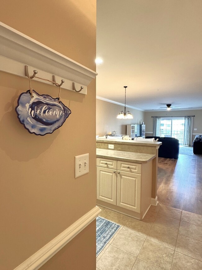 Building Photo - 4875 Luster Leaf Cir