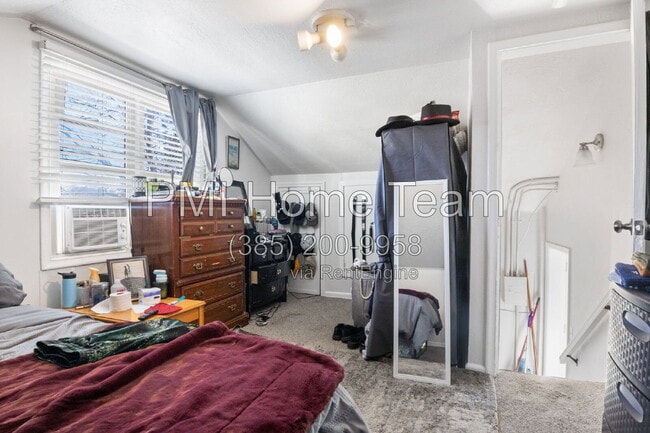 Foto del edificio - 732 Campbell Heights