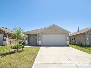 Building Photo - 2318 Spruce Clf Ln