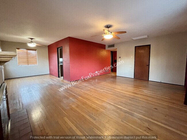 Foto del edificio - 2234 E Helen St