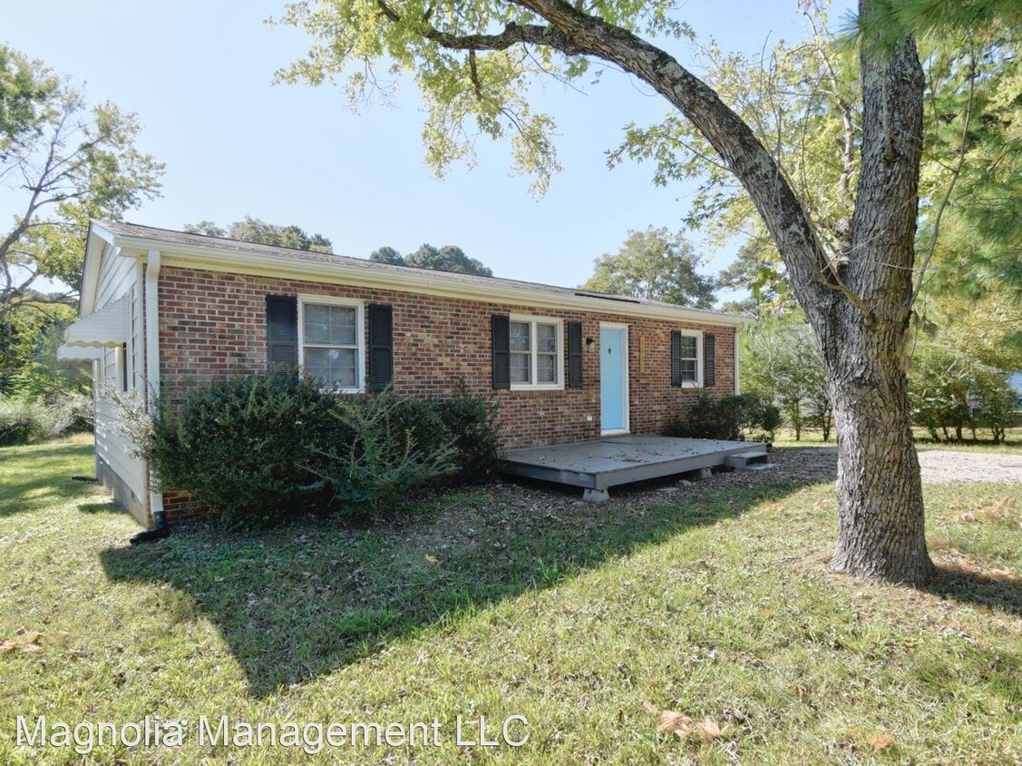 Primary Photo - 3 br, 2 bath House - 1605 Mangum Ave.