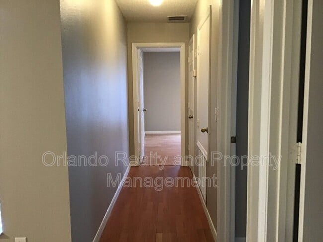 Foto del edificio - 914 Crystal Bay Ln