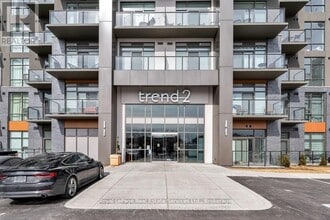 Building Photo - 460-1460 Dundas St E