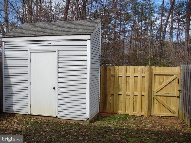 Building Photo - 200 Windsor Ridge Ct