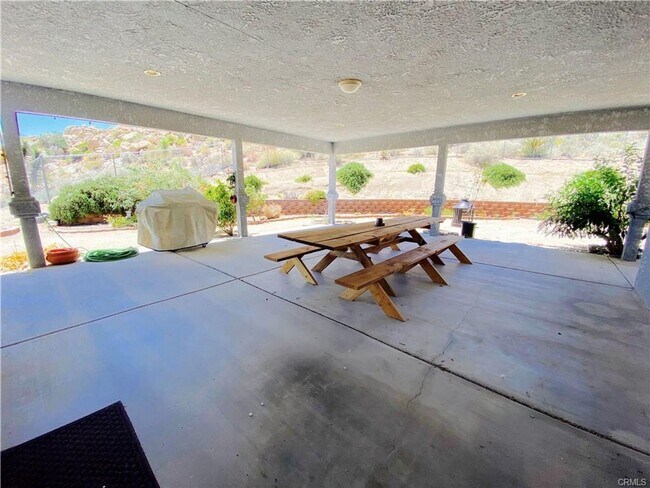 Foto del edificio - ?Unfurnished  dream home in the magical bo...