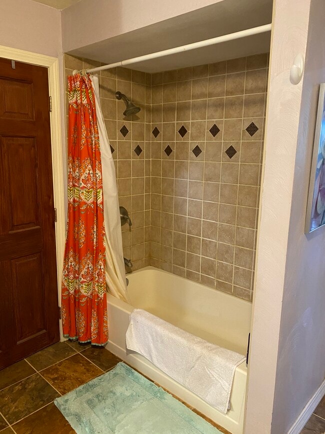 Foto del edificio - 55 Knollwood Ln