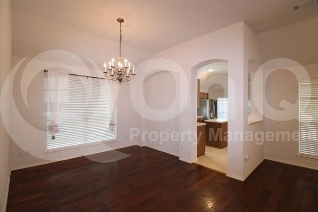 Building Photo - 2637 Redcedar Drive