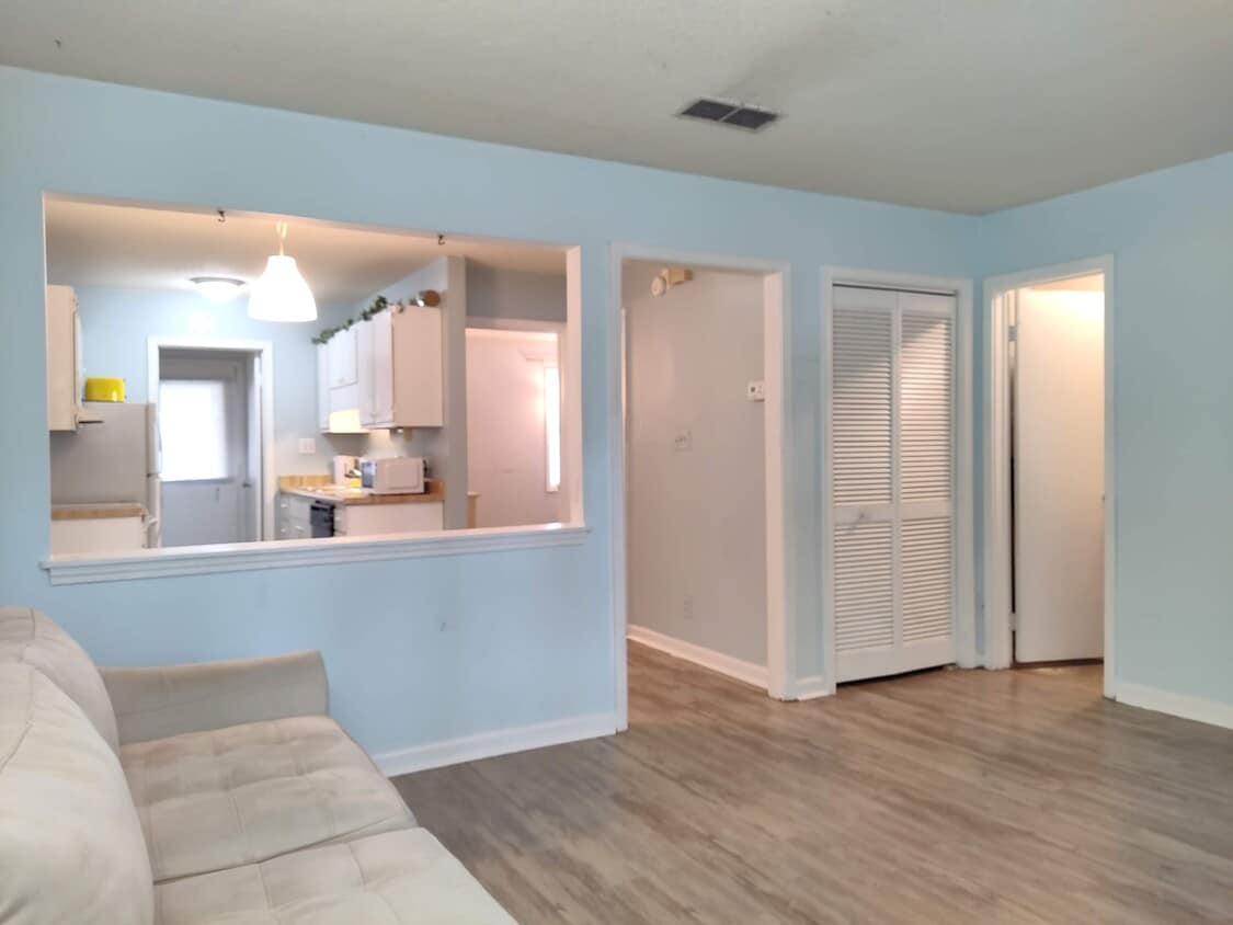 755 Burcale Rd Unit F1, Myrtle Beach, SC 29579 Condo for Rent in