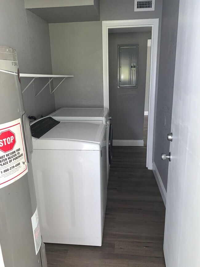 Foto del edificio - 2218 W 14th St