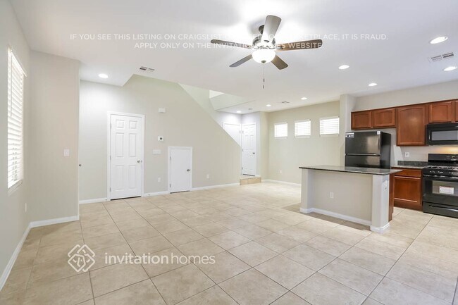 Foto del edificio - 5326 Coral Ribbon Ave