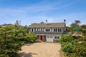 Building Photo - 196 Dune Rd