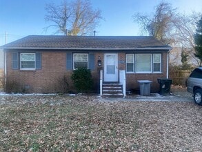 Building Photo - 1309 Willnew Dr