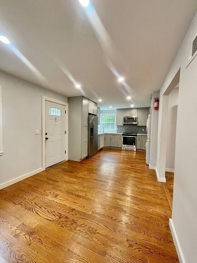 615 Hall Street Apartment for Rent in Mamaroneck, NY