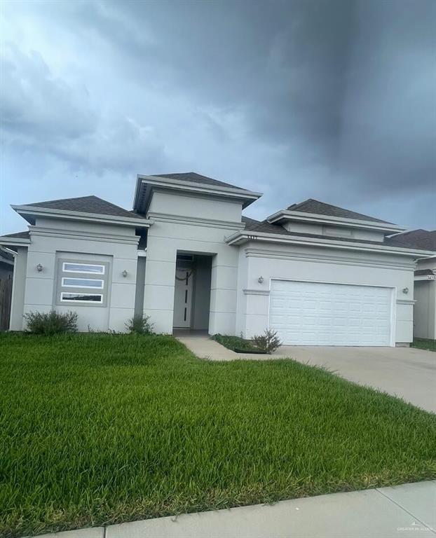 Foto del edificio - 3417 Sandalwood Dr