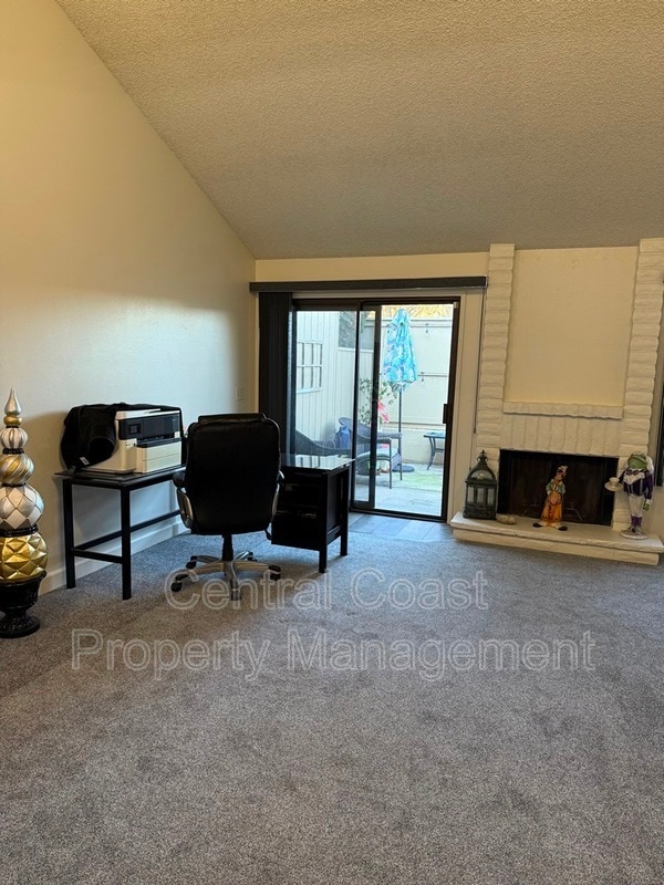 Foto del edificio - 1884 Cherokee Dr