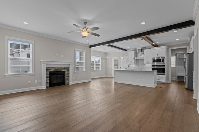 Foto del edificio - 2923 Logan Valley Path