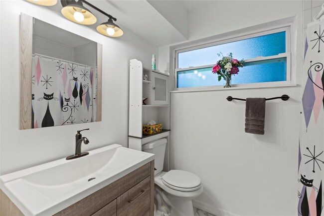 Building Photo - 1053 66th Ave S