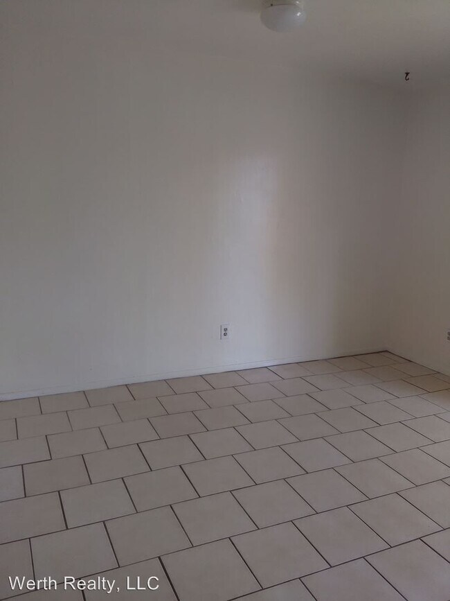 Foto del edificio - 231-233 W Lee St