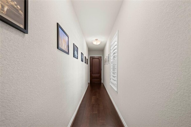 Foto del edificio - 1201 Highknoll Ln