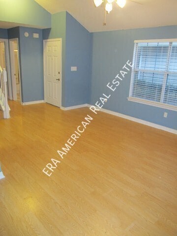 Foto del edificio - 905 Piedmont Pl