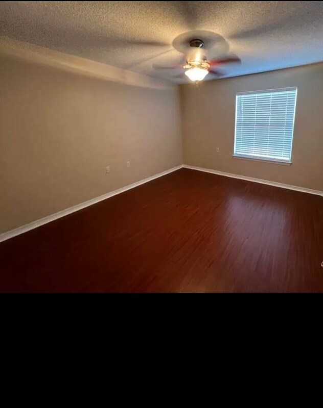 8045 Stonebrook Dr, Pensacola, FL 32514 Townhome Rentals in Pensacola