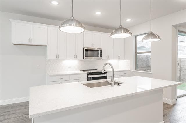 Building Photo - 9709 Thorncrown Ln
