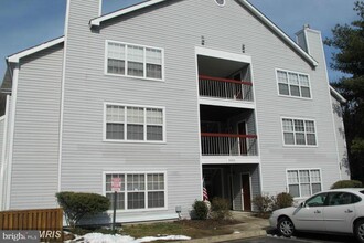 Building Photo - 9901 Boysenberry Way