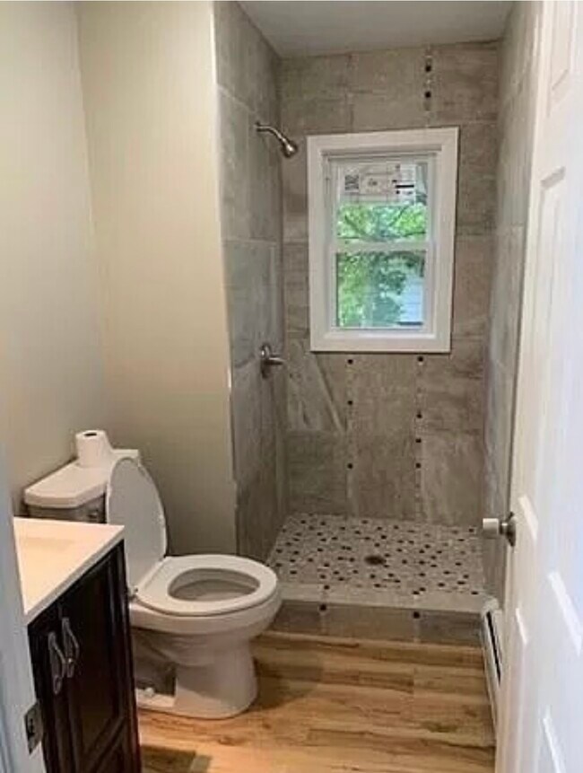 22 Holyoke St, Easthampton, MA 01027 House Rental in Easthampton, MA