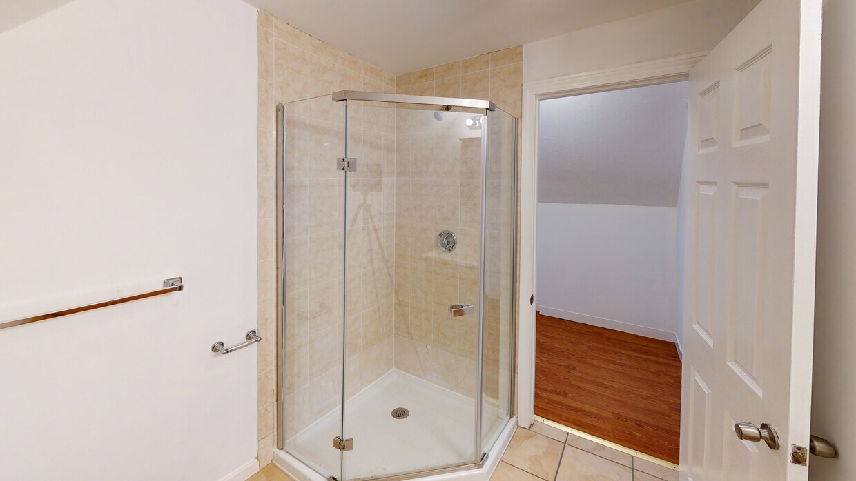 Foto principal - 78 Fremont St