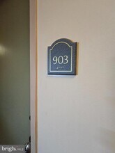 Building Photo - 301 N Beauregard St