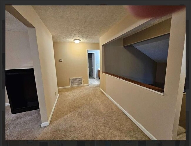 Foto del edificio - 2539 Oakridge Pl