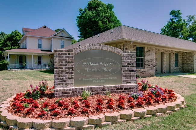 Pearlene Place Apartments, 911 Pecorella St. Texarkana AR 71854 - 911 Pecorella St E