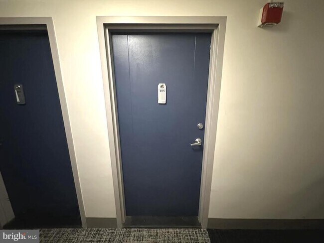 Foto del edificio - 4977 Battery Ln