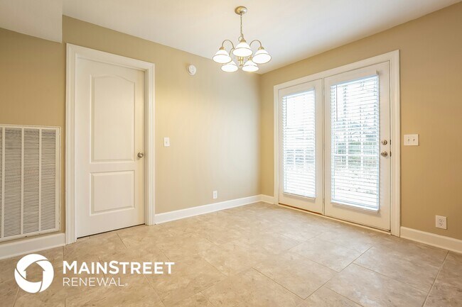 Foto del edificio - 915 Lavergne Ln