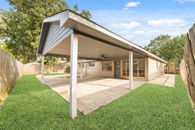 Foto del edificio - 11222 Sandstone St