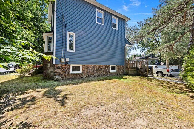 Foto del edificio - 56 E Madison Ave