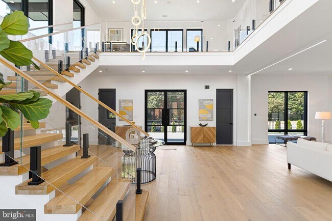 Foto del edificio - 1733 Chain Bridge Rd