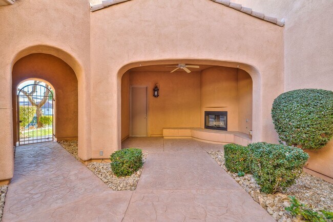 Building Photo - IMMACULATE 2 STORY HOME W/ POOL AND SPA, 4...