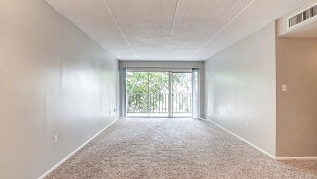 Building Photo - WestShore Apartments