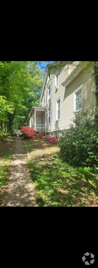 Building Photo - 145 N Princeton Cir