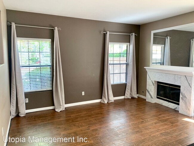 Building Photo - 3 br, 2.5 bath House - 4836 Matteo St,