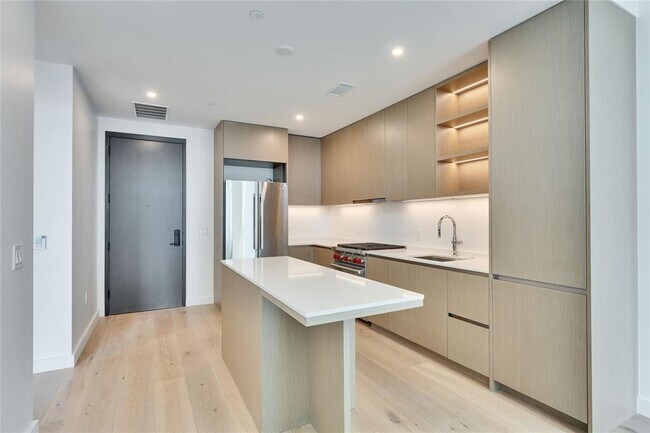 Foto del edificio - 610 Davis St
