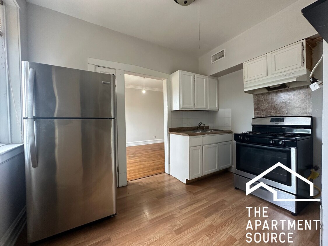 Primary Photo - 2921 W 24th Blvd