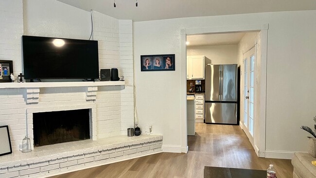 Photo - 5540 N Colony Blvd House