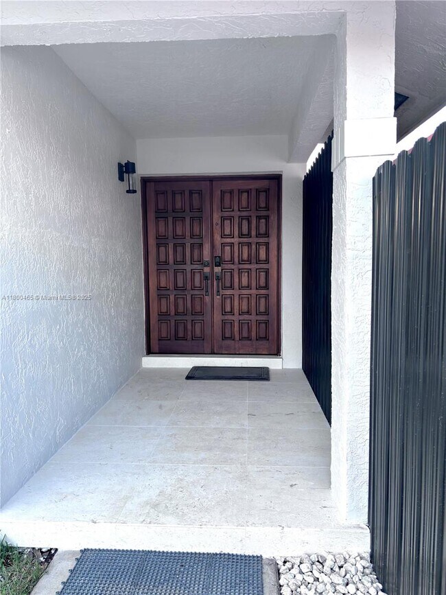 Foto del edificio - 14910 SW 92nd Terrace