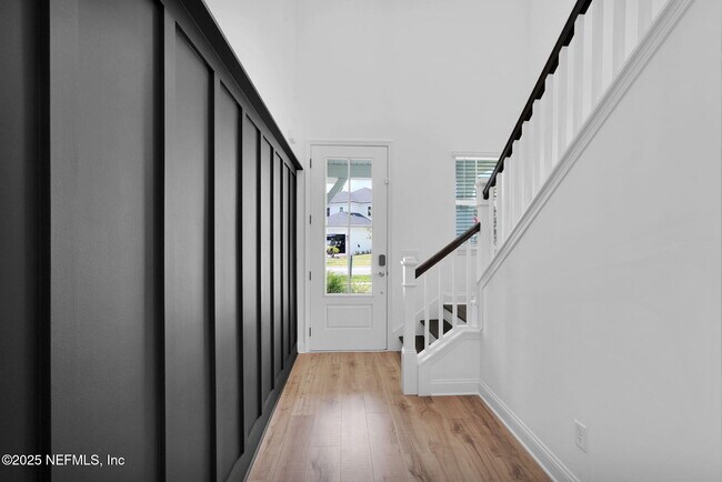 Foto del edificio - 299 Blue Hampton Dr