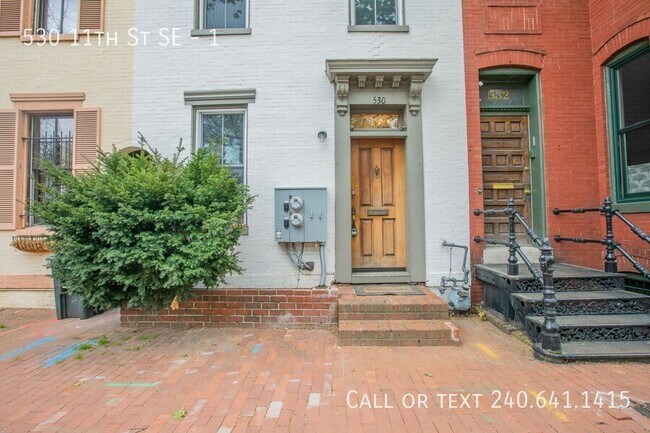 Photo - 530 11th St SE Apartment